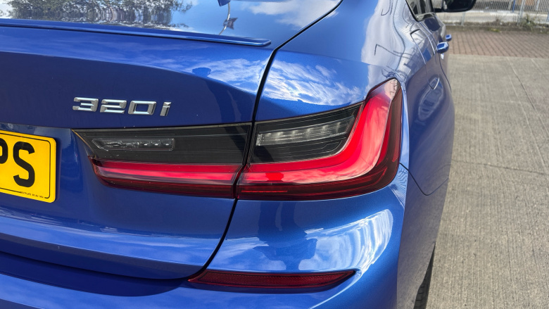 BMW 3 Series 320i M Sport 4dr Step Auto Petrol Saloon